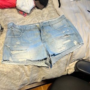 Banjara Distressed Shorts - Size 31